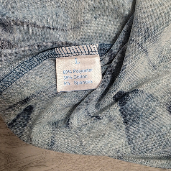 NWT Bulotus Blue Abstract Print Long Sleeve Tunic Top - Size L - Picture 2 of 3